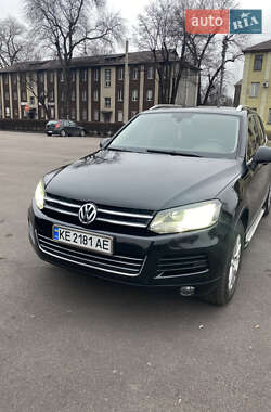 Позашляховик / Кросовер Volkswagen Touareg 2012 в Дніпрі