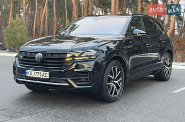 Позашляховик / Кросовер Volkswagen Touareg 2020 в Києві