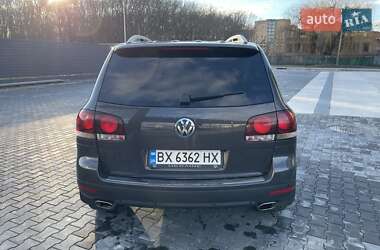 Внедорожник / Кроссовер Volkswagen Touareg 2008 в 