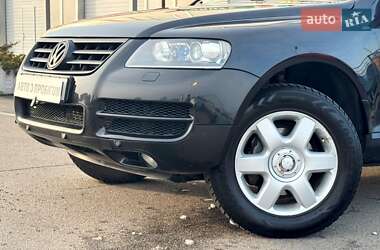 Внедорожник / Кроссовер Volkswagen Touareg 2006 в Киеве