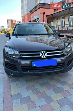 Позашляховик / Кросовер Volkswagen Touareg 2011 в Тернополі