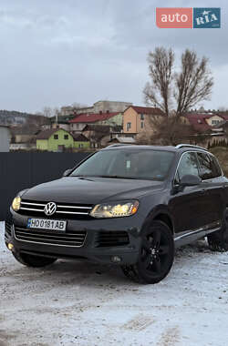 Позашляховик / Кросовер Volkswagen Touareg 2011 в Тернополі