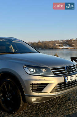 Volkswagen Touareg 2015