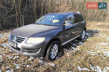 Позашляховик / Кросовер Volkswagen Touareg 2008 в Києві