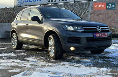 Позашляховик / Кросовер Volkswagen Touareg 2013 в Луцьку