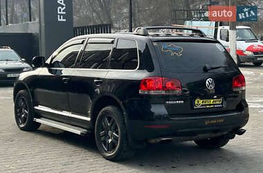 Внедорожник / Кроссовер Volkswagen Touareg 2006 в 