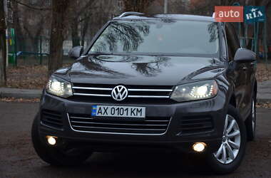 Позашляховик / Кросовер Volkswagen Touareg 2012 в Харкові