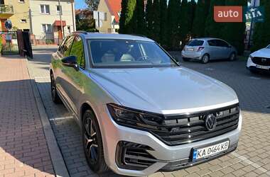 Внедорожник / Кроссовер Volkswagen Touareg 2020 в Киеве