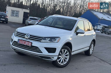 Позашляховик / Кросовер Volkswagen Touareg 2014 в Львові