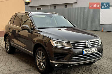Внедорожник / Кроссовер Volkswagen Touareg 2014 в 