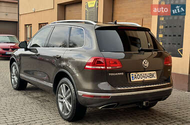 Внедорожник / Кроссовер Volkswagen Touareg 2014 в 