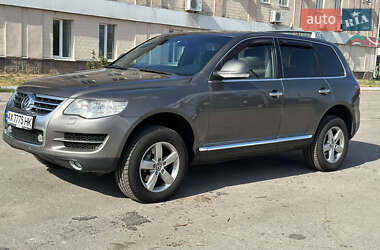 Позашляховик / Кросовер Volkswagen Touareg 2008 в Харкові