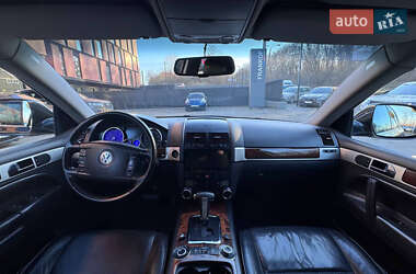 Внедорожник / Кроссовер Volkswagen Touareg 2008 в Черновцах