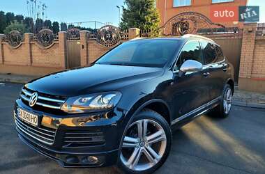 Позашляховик / Кросовер Volkswagen Touareg 2013 в Хмельницькому