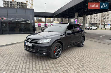 Позашляховик / Кросовер Volkswagen Touareg 2013 в Харкові