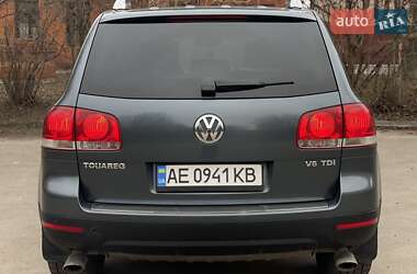 Позашляховик / Кросовер Volkswagen Touareg 2005 в Дніпрі