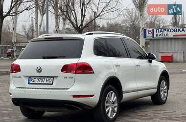 Внедорожник / Кроссовер Volkswagen Touareg 2012 в Днепре