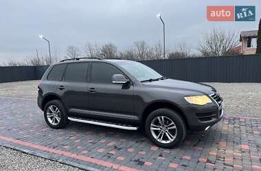 Позашляховик / Кросовер Volkswagen Touareg 2008 в Виноградові