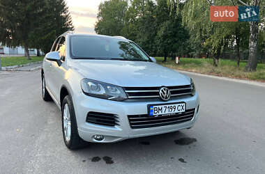 Внедорожник / Кроссовер Volkswagen Touareg 2012 в Киеве