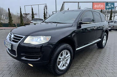 Позашляховик / Кросовер Volkswagen Touareg 2008 в Києві