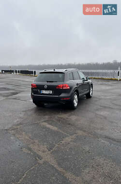 Позашляховик / Кросовер Volkswagen Touareg 2012 в Кременчуці