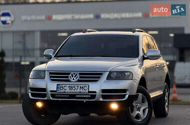 Позашляховик / Кросовер Volkswagen Touareg 2005 в Чернівцях