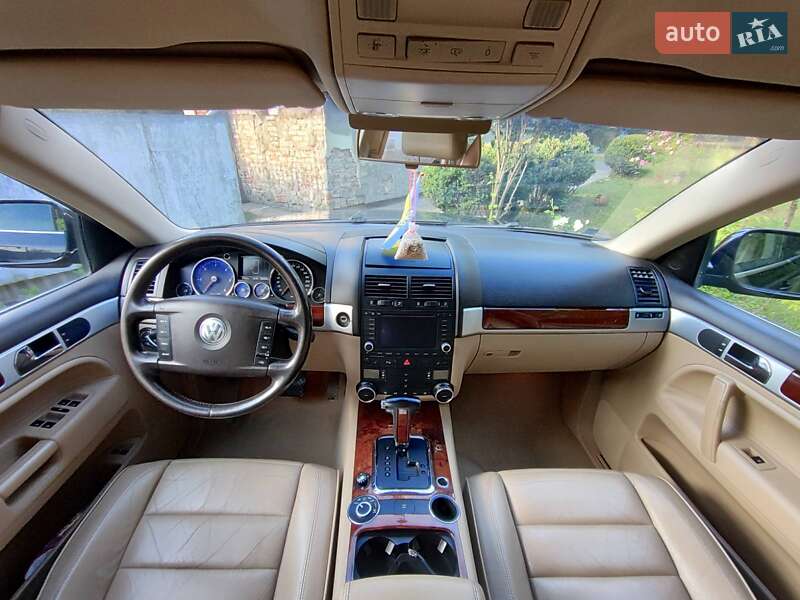 Позашляховик / Кросовер Volkswagen Touareg 2005 в Володимирі фото 2 Позашляховик / Кросовер Volkswagen Touareg 2005 в Володимирі