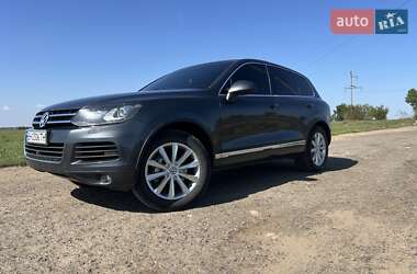 Позашляховик / Кросовер Volkswagen Touareg 2011 в Татарбунарах