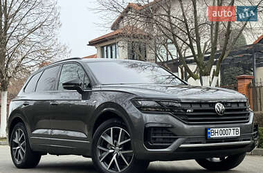 Внедорожник / Кроссовер Volkswagen Touareg 2020 в Одессе