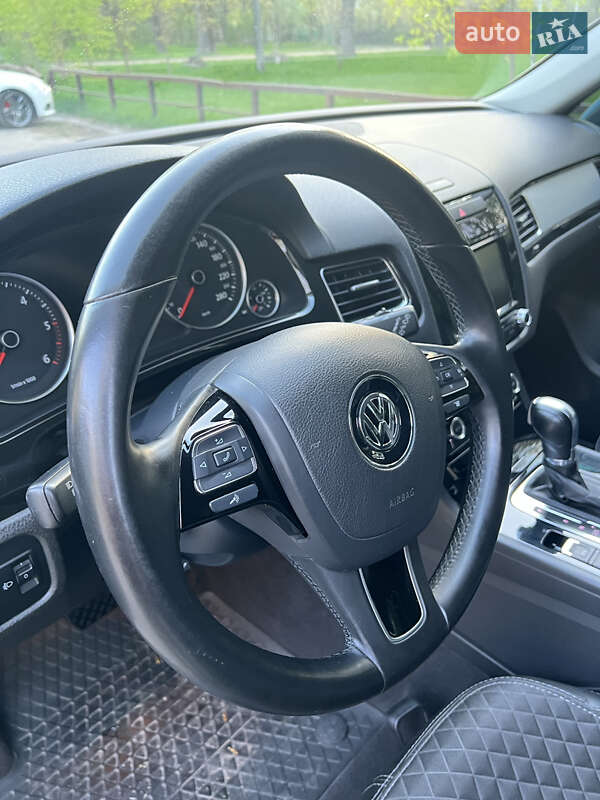 Внедорожник / Кроссовер Volkswagen Touareg 2012 в Сумах фото 13 Внедорожник / Кроссовер Volkswagen Touareg 2012 в Сумах