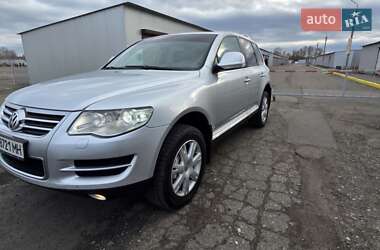 Позашляховик / Кросовер Volkswagen Touareg 2008 в Києві