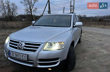 Позашляховик / Кросовер Volkswagen Touareg 2005 в Чернігові