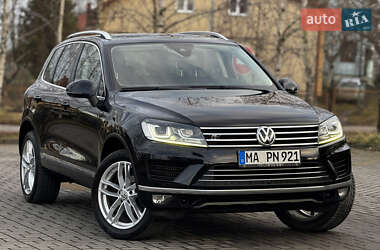 Позашляховик / Кросовер Volkswagen Touareg 2015 в Трускавці