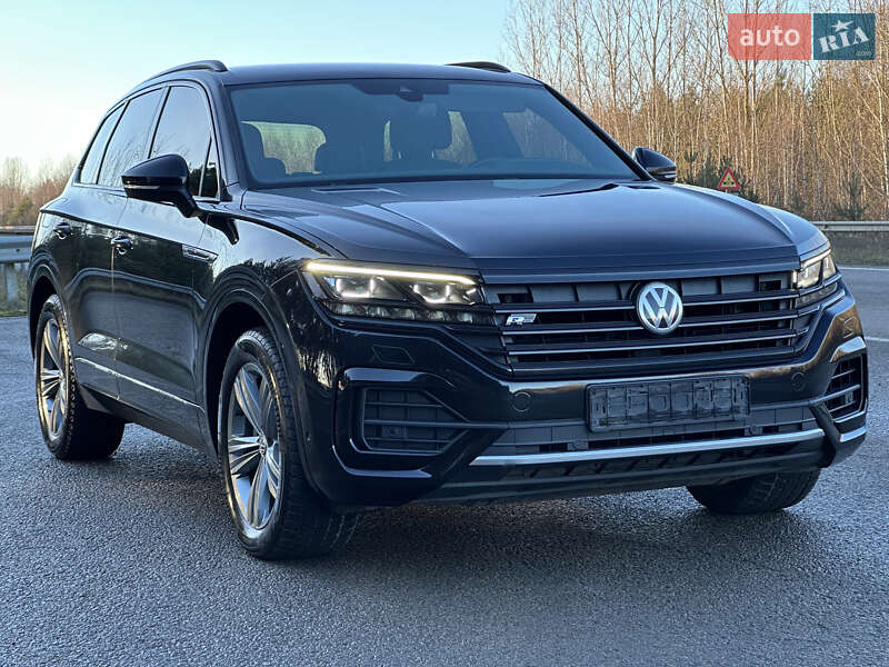 Внедорожник / Кроссовер Volkswagen Touareg 2018 в Луцке