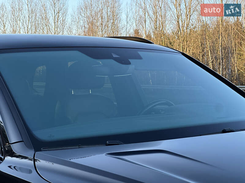 Внедорожник / Кроссовер Volkswagen Touareg 2018 в Луцке