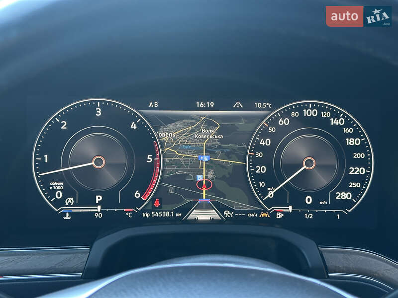 Внедорожник / Кроссовер Volkswagen Touareg 2018 в Луцке