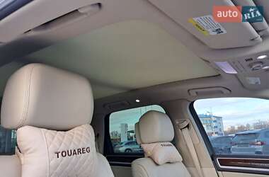 Позашляховик / Кросовер Volkswagen Touareg 2015 в Хмельницькому