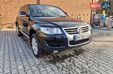 Позашляховик / Кросовер Volkswagen Touareg 2007 в Хмельницькому