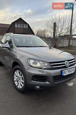 Внедорожник / Кроссовер Volkswagen Touareg 2010 в Казатине