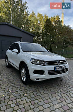 Внедорожник / Кроссовер Volkswagen Touareg 2013 в Тернополе