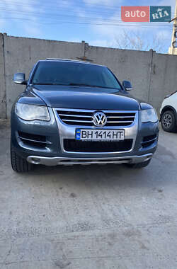 Позашляховик / Кросовер Volkswagen Touareg 2007 в Одесі