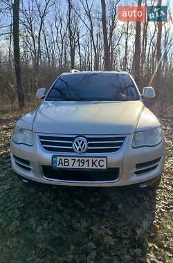 Позашляховик / Кросовер Volkswagen Touareg 2008 в Чернівцях