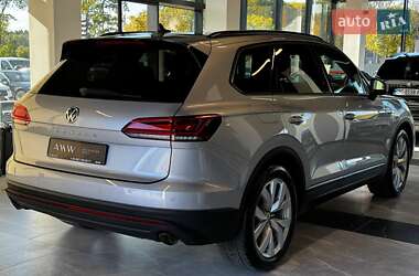 Внедорожник / Кроссовер Volkswagen Touareg 2019 в Львове