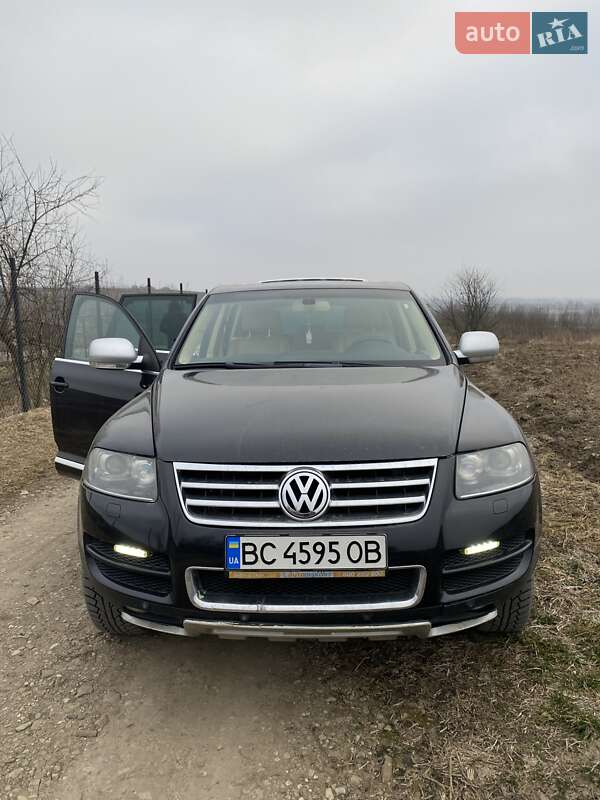 Позашляховик / Кросовер Volkswagen Touareg 2006 в Самборі