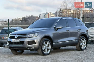 Позашляховик / Кросовер Volkswagen Touareg 2011 в Тернополі