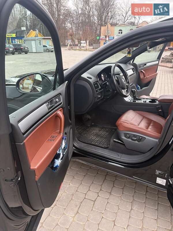 Позашляховик / Кросовер Volkswagen Touareg 2017 в Самборі фото 14 Позашляховик / Кросовер Volkswagen Touareg 2017 в Самборі