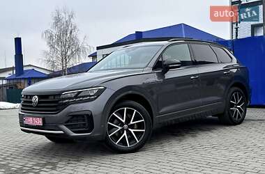 Позашляховик / Кросовер Volkswagen Touareg 2020 в Ковелі