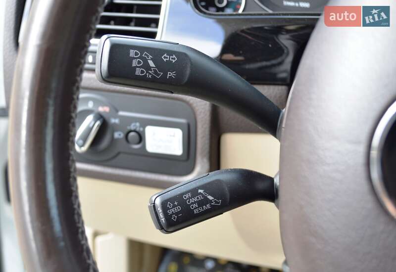 Внедорожник / Кроссовер Volkswagen Touareg 2012 в Одессе фото 24 Внедорожник / Кроссовер Volkswagen Touareg 2012 в Одессе