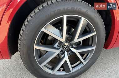 Внедорожник / Кроссовер Volkswagen Touareg 2023 в 
