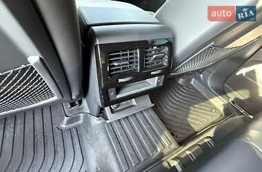 Внедорожник / Кроссовер Volkswagen Touareg 2023 в 